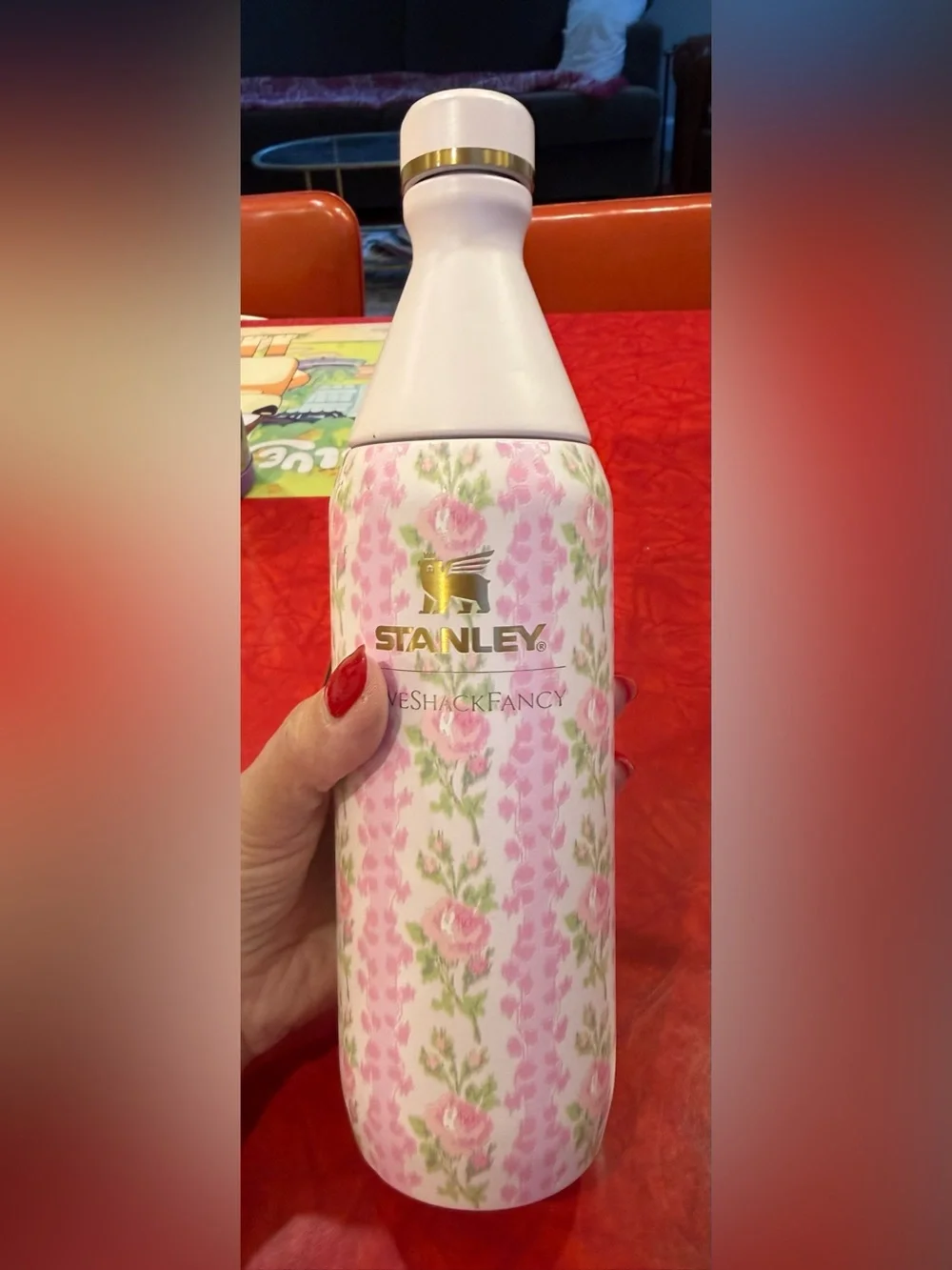 Stanley x LoveShackFancy 20oz All Day Slim Bottle Blooming Heirloom + Cozy